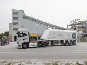 Saint-Gobain Glass in the running for two G25 Awards