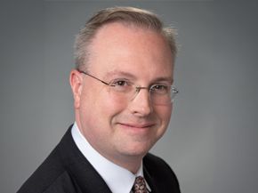 Dr. Robert Dietz