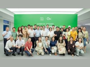 Reporters and Industry Experts Visit NorthGlass During the 2026 "Six-Zero Green Building Materials Day" Open House Event