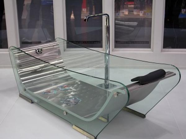 Once again this year the theme of glass and interiors will occupy a great deal of space. This glass bath tub was one of the eye-catchers on the BIV stand at glasstec 2012.