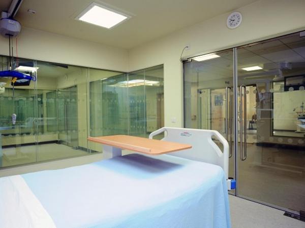 How Switchable Glass Benefits Healthcare & Medical Environments