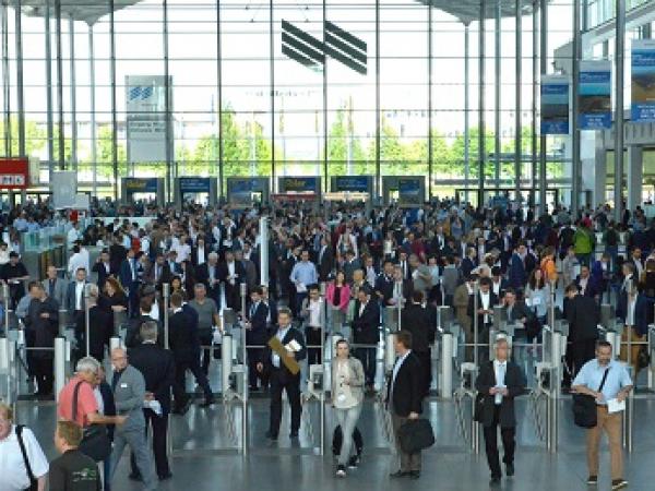 Intersolar Europe 16 Opens Its Doors Today The Entire Solar Industry Comes Together In Munich Glassonweb Com