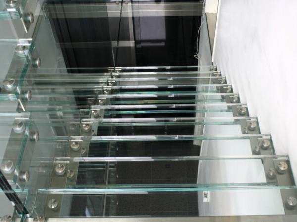 General appraisal certificate (AbP) for TG-STEP: delicate, elegant but especially sturdy General appraisal certificate (AbP) for TG-STEP: delicate, elegant but especially sturdy