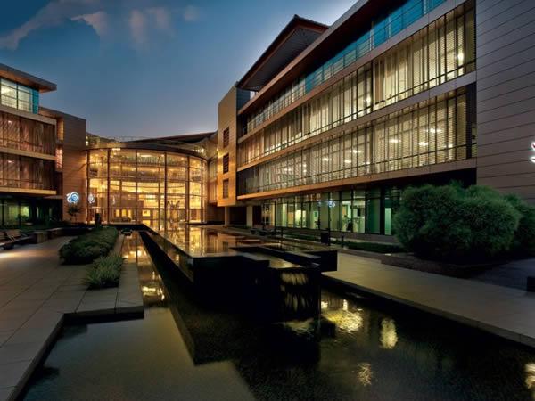 Saint-Gobain Glass at Suzlon One Earth, Pune Saint-Gobain Glass at Suzlon One Earth, Pune