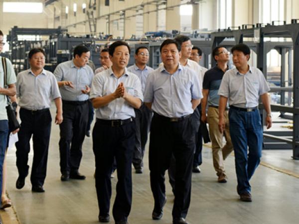 Mr. Changyong Bao, Mayor of Luoyang Visiting LandGlass for Field Research