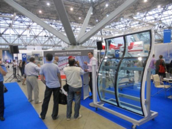 Have time to take part in the exhibition "World of Glass-2016"