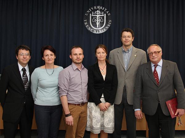 From right to left: prof. M. Liška,  prof. D. Galusek, Dr. D. Galusková, Dr. J. Kraxner, Dr. A. Chrastinová,  Dr. P. Hošták