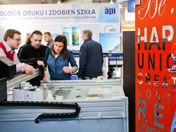 Glass fair 2017. Glass future of the business Glass fair 2017. Glass future of the business
