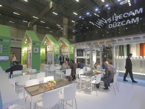 Şişecam Flat Glass Introduces Innovative Products at TurkeyBuild Exhibition