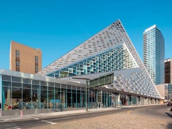 Solarban 70XL glass featured in one of Architectural Record’s top 2016 projects