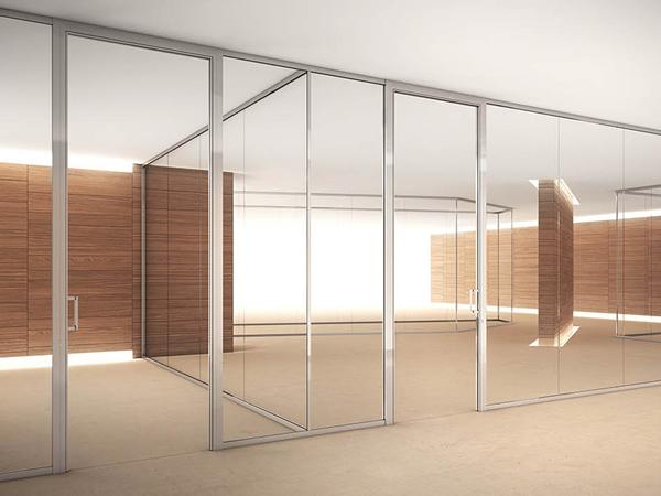 Mobile glass walls of the TRUELIGHT collection