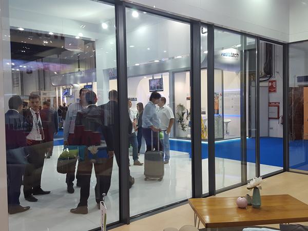 New product launches mark Gulf Glass opening