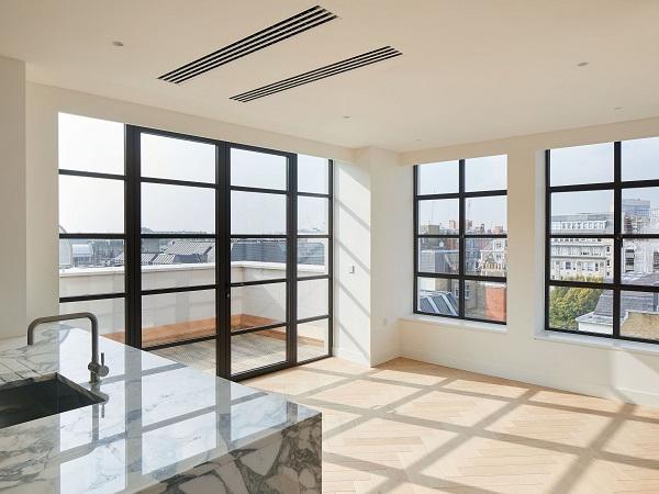 Quadrant 4, London Quadrant 4, London
