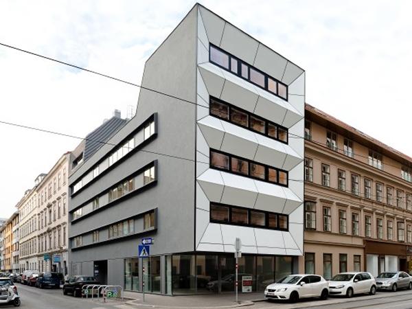 Sto Brings Viennese Landmark To Life With A Stunning Glass Façade Sto Brings Viennese Landmark To Life With A Stunning Glass Façade