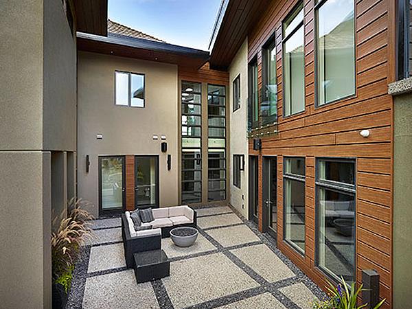 Linetec finishes Loewen windows for Canada’s Windermere House Linetec finishes Loewen windows for Canada’s Windermere House