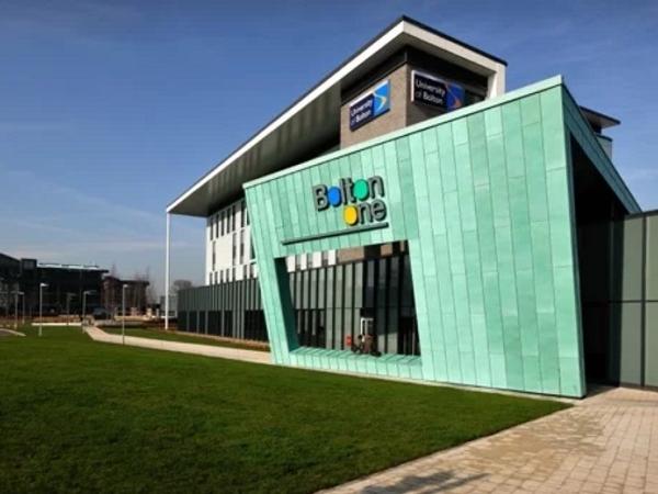 Maple install roller blinds at Bolton One leisure centre Maple install roller blinds at Bolton One leisure centre