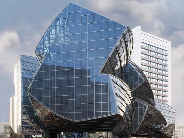 Guardian Glass Project: Frank O. Gehry Building