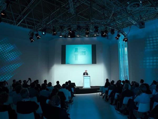 “Function Meets Glass 2018 Conference” during glasstec 2018