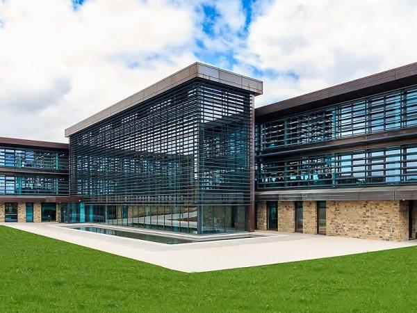 DAERA HQ, An Office Oasis by Metal Technology DAERA HQ, An Office Oasis by Metal Technology