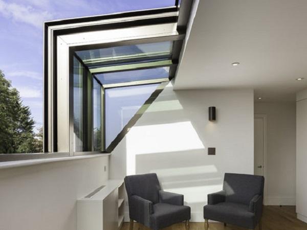 Glazing Vision: Contemporary orangery with bespoke rooflights transforms family home