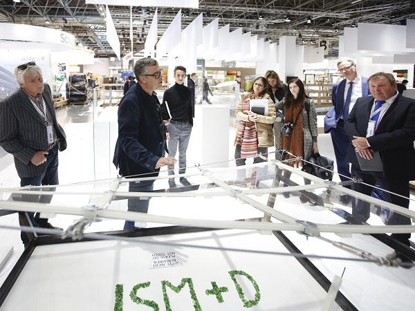 Live from glasstec Live from glasstec
