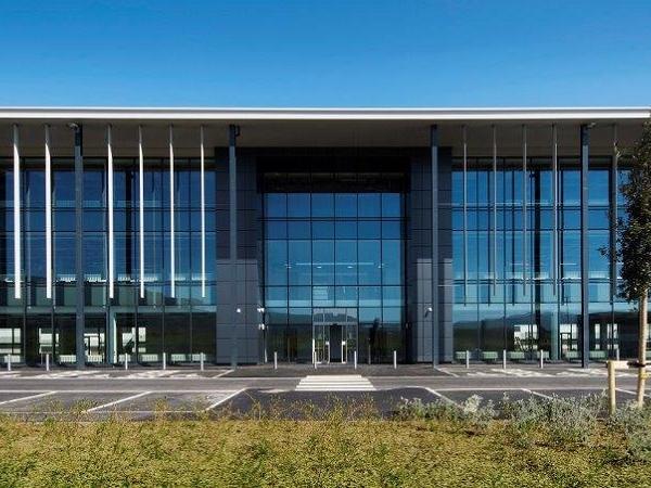 Metal Technology adds ‘silver screen’ to Belfast film studio Metal Technology adds ‘silver screen’ to Belfast film studio