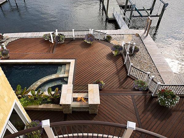 Trex Refreshes Transcend® Earth Tones Decking With New Features