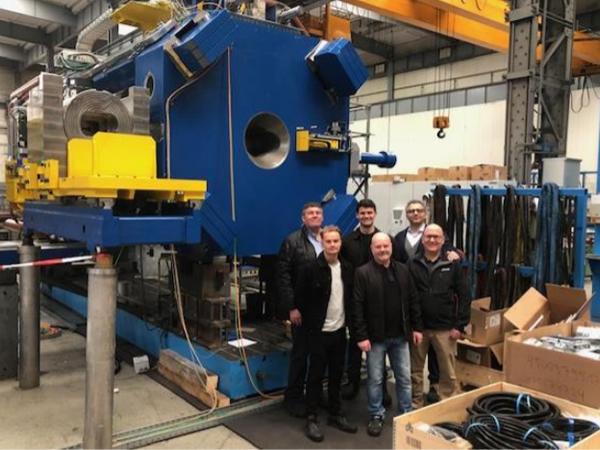 ‘Derbyshire Investment’ – the aluminium press as it will look once assembled in Heage. Pictured: Left to right (back) – Roger Hartshorn, Ross Hartshorn, Sergio Sa, Left to right (front) – Adam Purdy, Steve Purdy, Dave Crowder