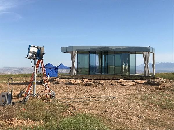 Photo of the shooting of the new chapter of Black Mirror set in “La Casa del Desierto”, in Gorafe, Granada.