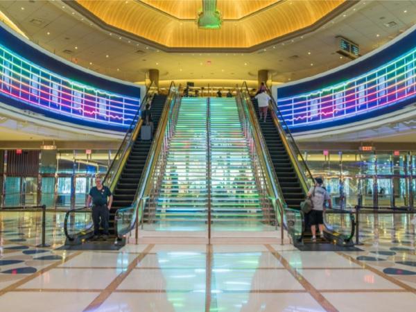 The dramatic glass lobby staircase | Photo © Joe Garvin The dramatic glass lobby staircase | Photo © Joe Garvin