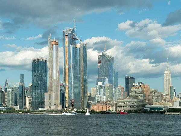 Cities are going vertical - and Sika plays a major role Cities are going vertical - and Sika plays a major role