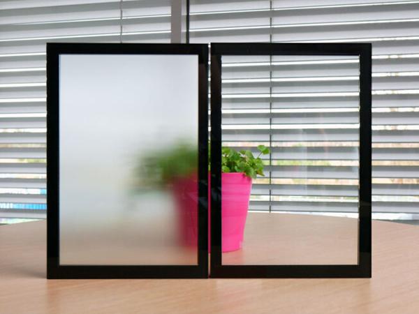 Satin fire-resistant glass – a novelty in the POLFLAM product range