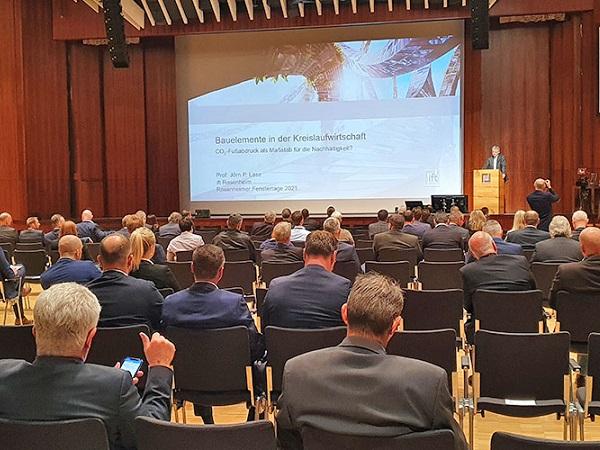 Rosenheim Congress Center was fully booked with 250 participants under Corona conditions