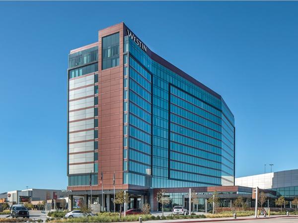 Solarban® 90 glass adds drama, performance to Westin Irving Convention Center Hotel