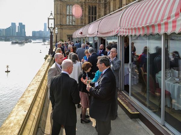 Glass industry gather at the House of Lords