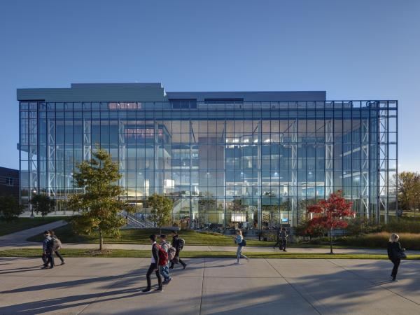 Grand Valley State University Pew Library