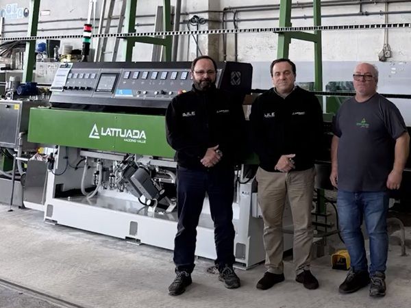 Adelio Lattuada Installs Fourth Edging Machine at Vidraria Armando