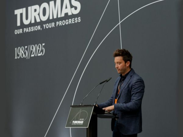 Alvaro Tomás TUROMAS CEO