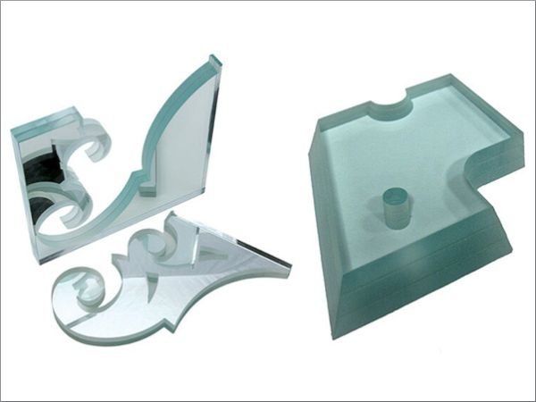Waterjet glass cutting: more power and efficiency with the easyline + e-pump combination! Waterjet glass cutting: more power and efficiency with the easyline + e-pump combination!