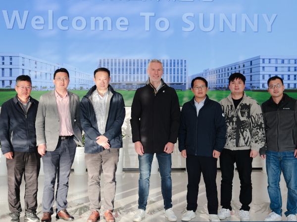 Eastman and Sunny SmartLead Technologies Join Forces to Address ADAS Camera Transmitted Double Image Challenge