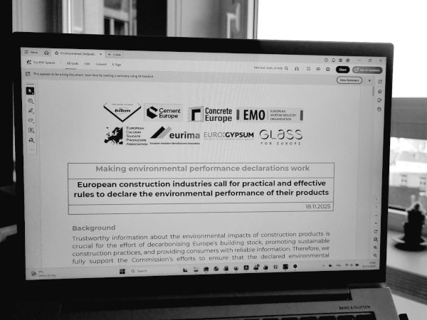Glass for Europe and other construction products industries jointly release a paper on environmental declarations