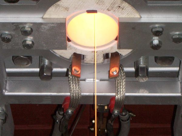 HORN VARI-DRAIN® Improves Glass Quality Through Controlled Drainage