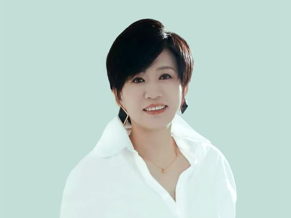Lisa Zhang Glaston