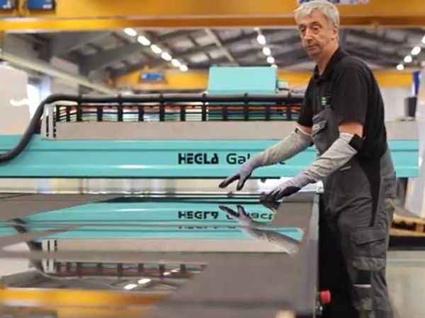 Thin Glass Cutting for Triple IGU with the HEGLA Galactic TG